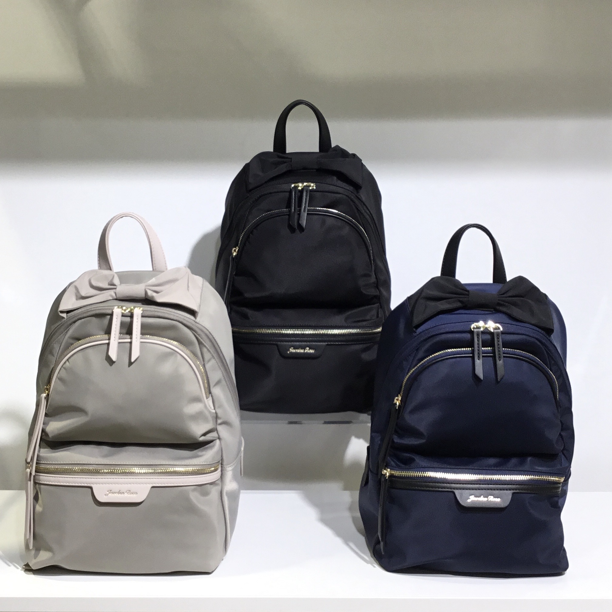 リボンのデザインが可愛い軽量ナイロンリュック♡ | Jewelna